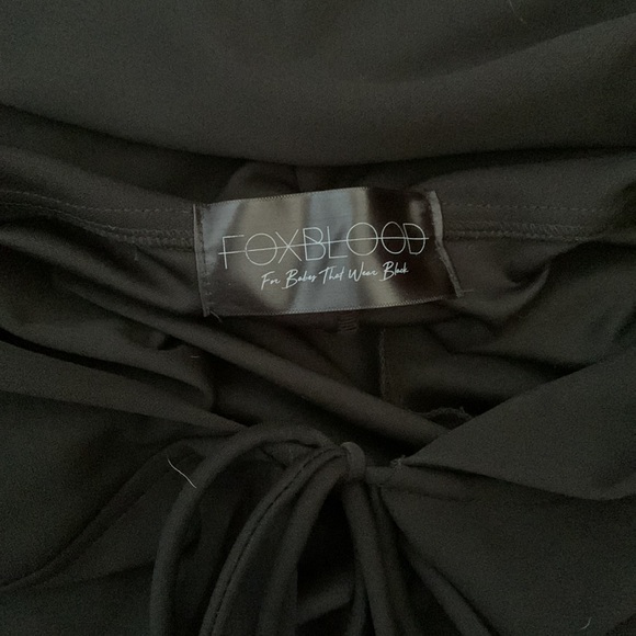 PRICE IS FIRM Sanderson sister cape - Picture 7 of 8